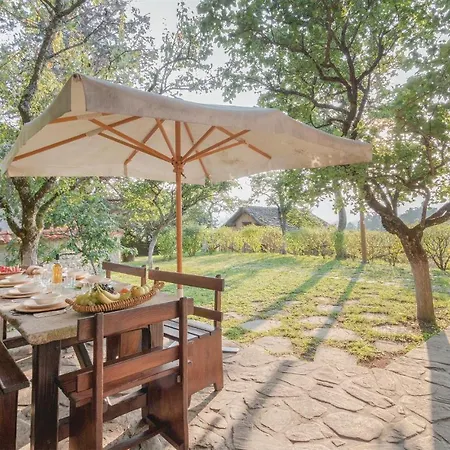 Holiday home Casa Lasetto Porcigatone